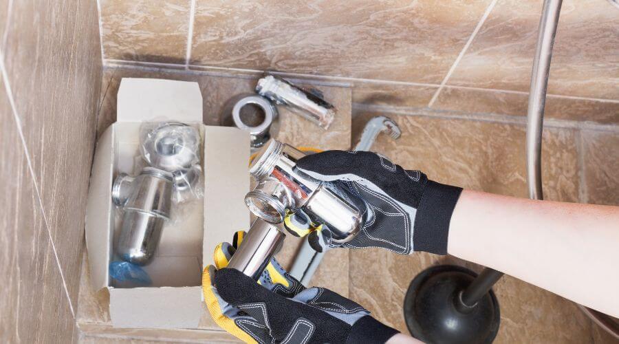 Expert flood damage restoration services in Yawkey, WV